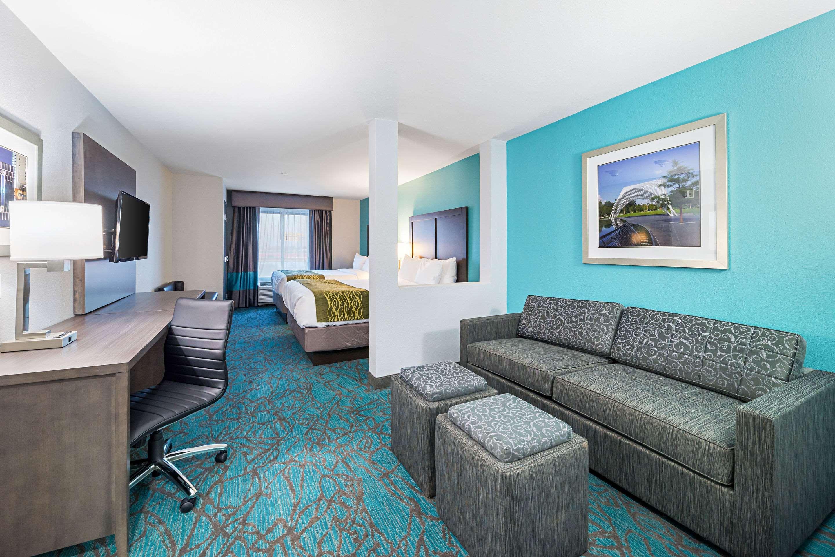 Comfort Inn & Suites Oklahoma City Near Bricktown מראה חיצוני תמונה